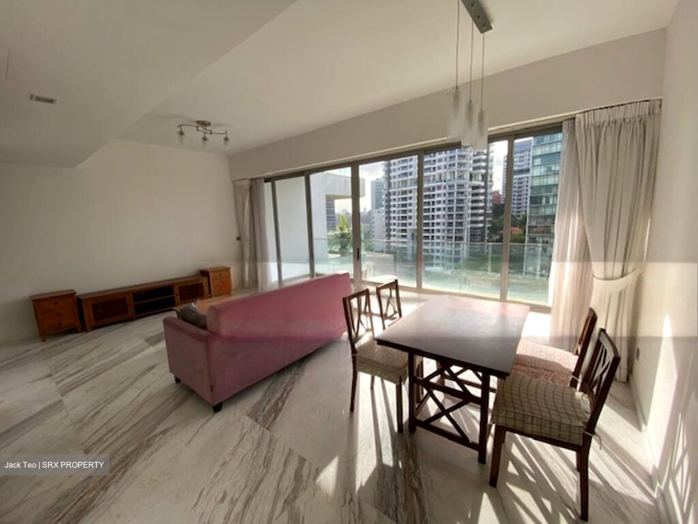 Suites @ Cairnhill (D9), Apartment #502001601